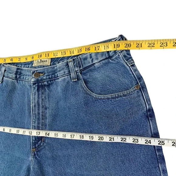 L.L. Bean Vintage Comfort Waist Straight Leg Denim Blue Jeans 40 X29 Medium Wash - Picture 13 of 16